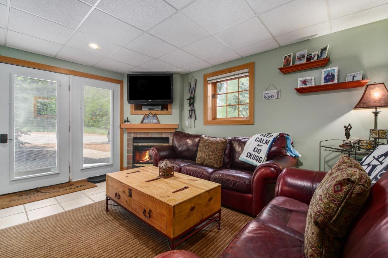 Boyne Mountain Getaway, Unit B Aparthotel Boyne Falls Eksteriør bilde